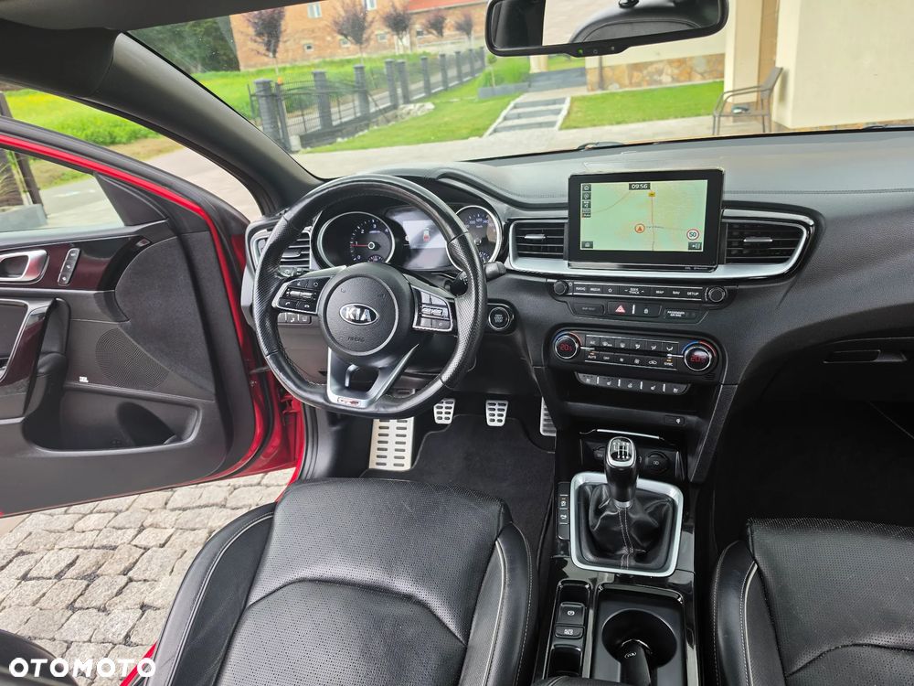 Kia ProCeed 1.6 CRDi SCR GT LINE - 27
