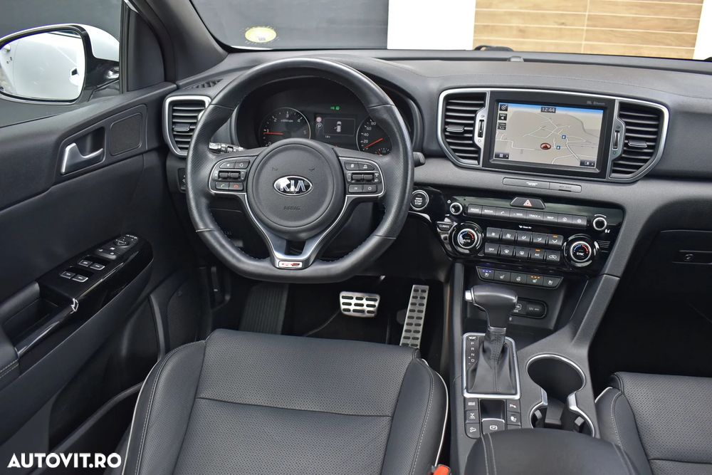 Kia Sportage 2,0 CRDI AWD Aut. GT Line - 9