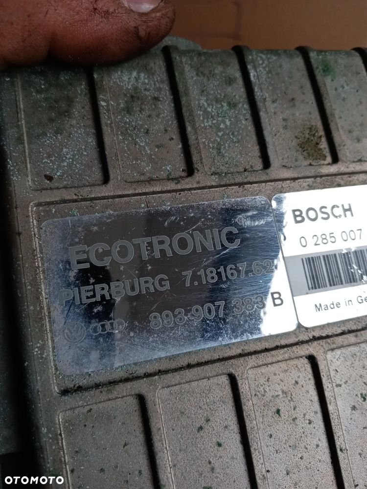 Komputer sterownik silnika VW Passat B3 1.8 893907383B 0285007061 - 3