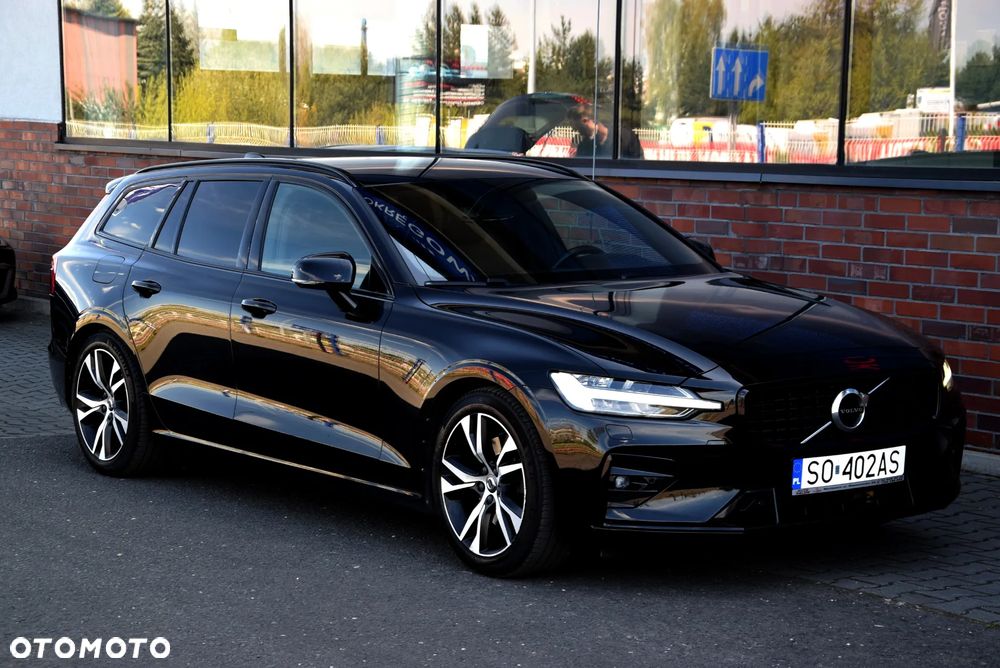 Volvo V60 B4 D R-Design - 9