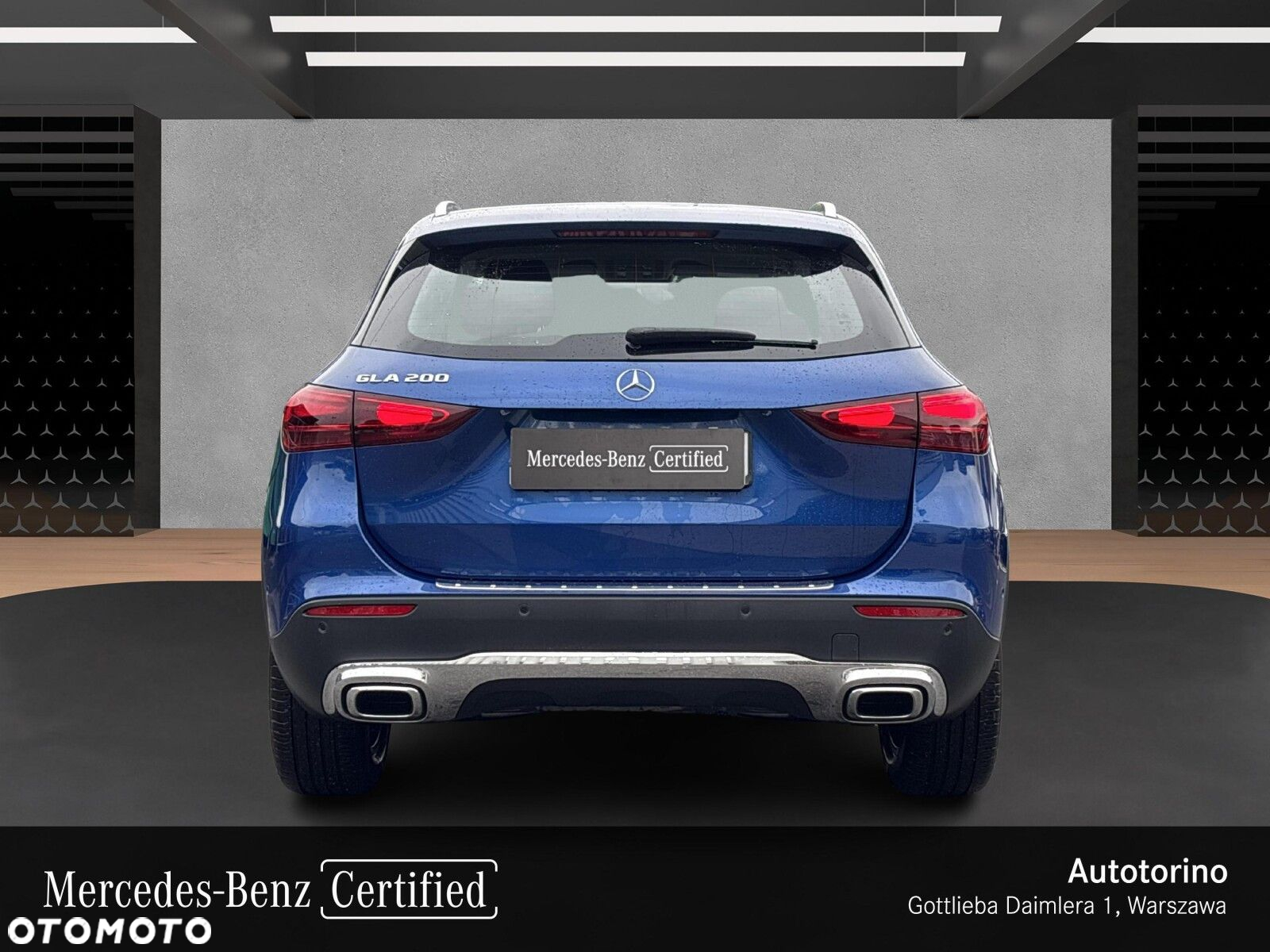 Mercedes-Benz GLA - 4