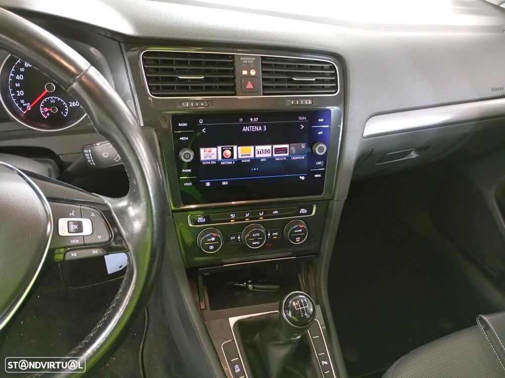 VW Golf Variant 1.6 TDi Confortline - 6