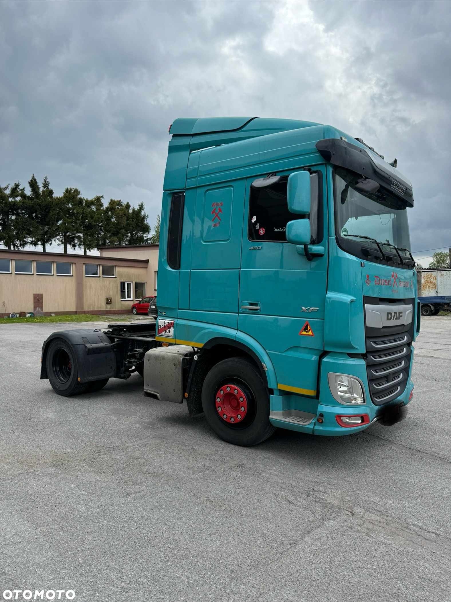 DAF - 8
