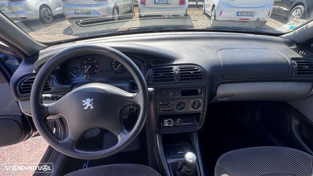 Peugeot 406 - 17