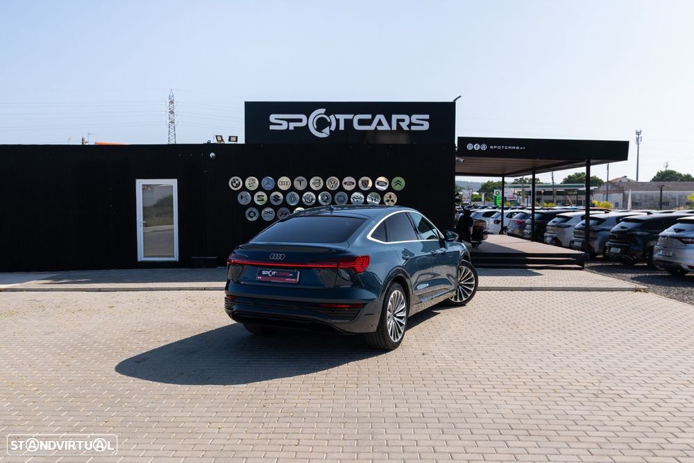 Audi Q8 e-Tron Sportback 55 quattro Advanced - 8