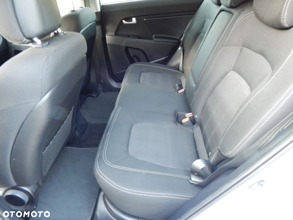 Kia Sportage 1.7 CRDI 2WD Attract - 19