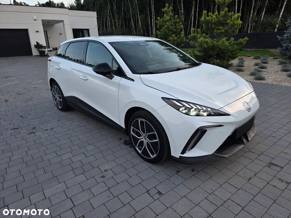 MG 4 Luxury 64 kWh - 7