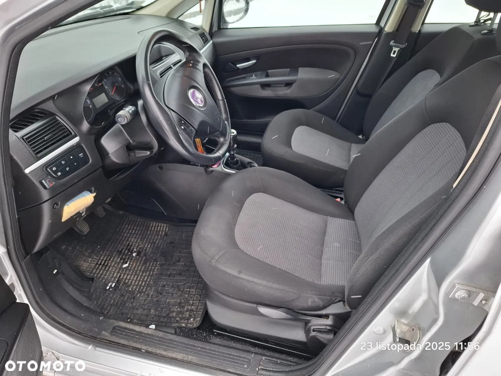 Fiat Linea 1.4 Active - 7