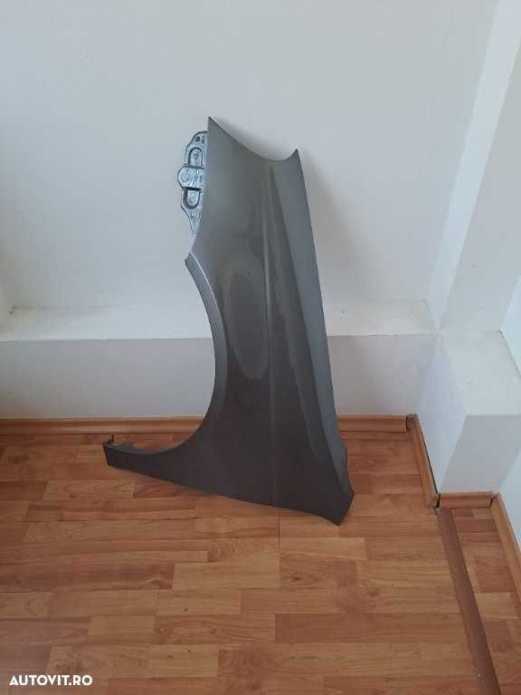 Aripa stanga noua VW Jetta 3 an 2004-2008 culoare LA7T - 1