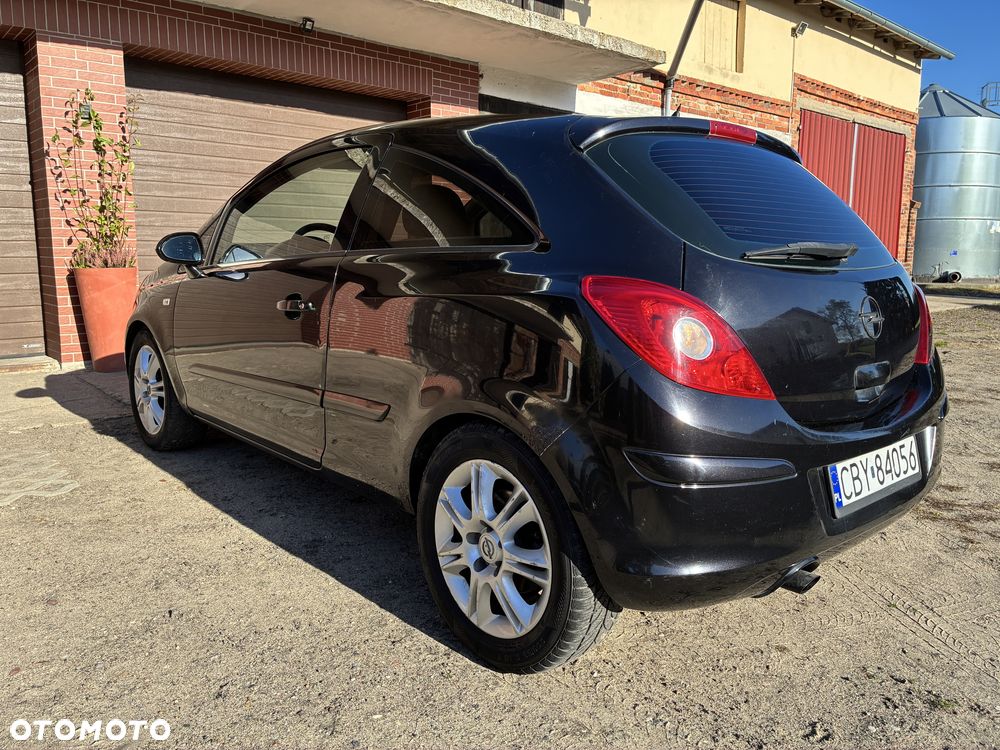 Opel Corsa - 4