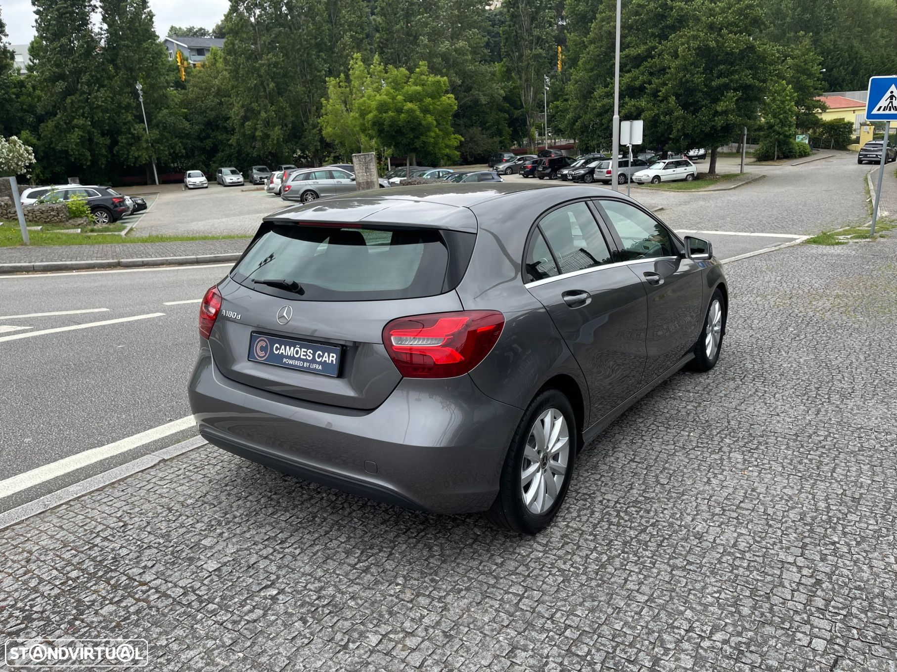 Mercedes-Benz A 180 d Style - 12
