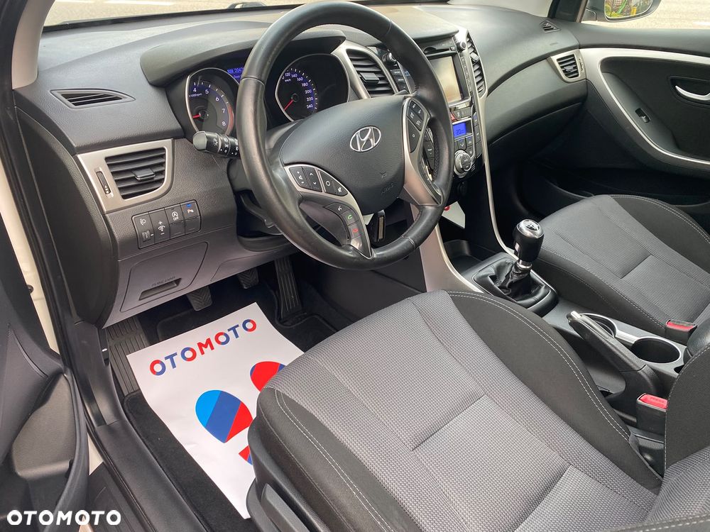 Hyundai i30 1.6 Trend - 7