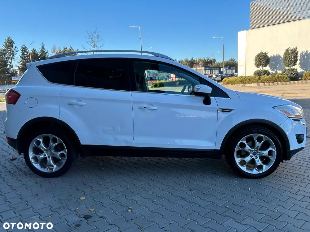 Ford Kuga 2.0 TDCi 4x4 Titanium - 10