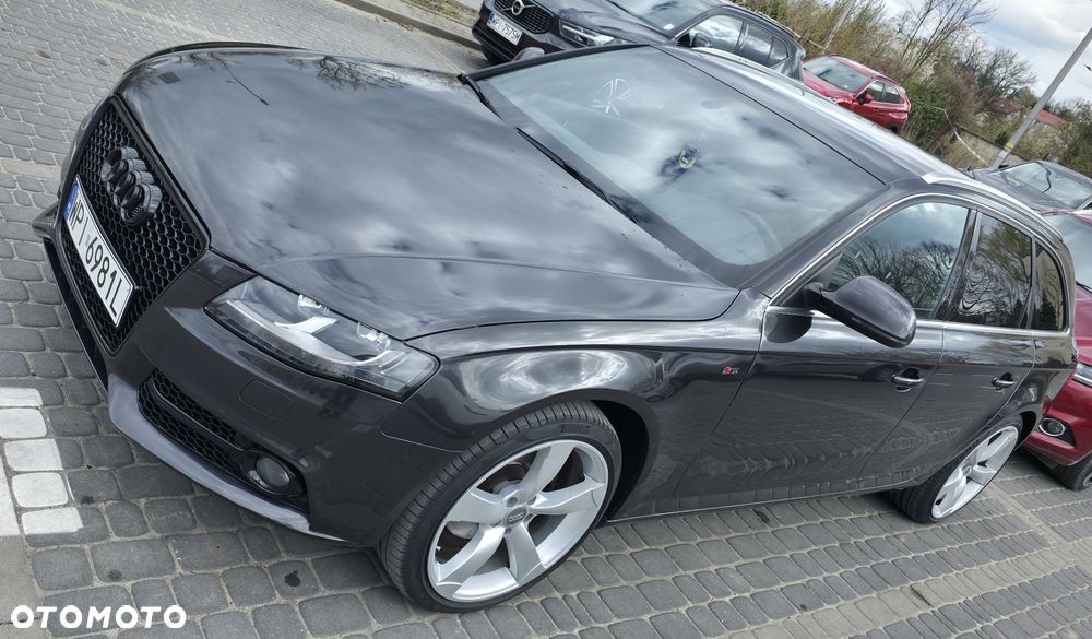 Audi A4 Avant - 1