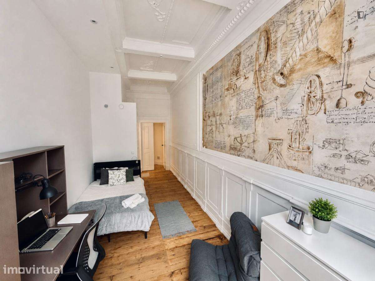 Quarto - localizado em Intendente Lisbon - Grande imagem: 5/14