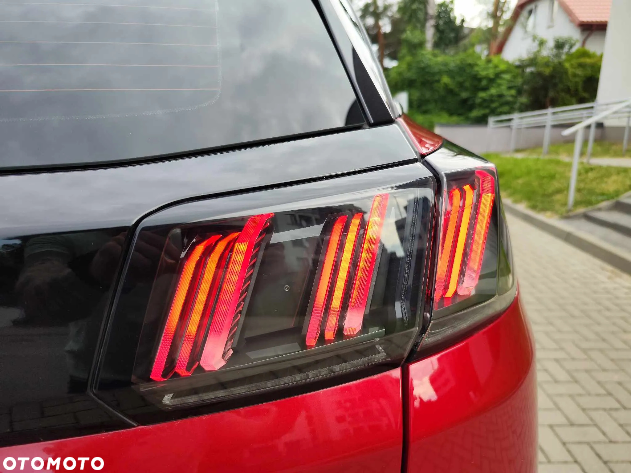 Peugeot 3008 1.5 BlueHDi GT S&S EAT8 - 12