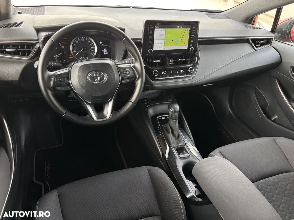 Toyota Corolla 1.8 HSD Business - 19