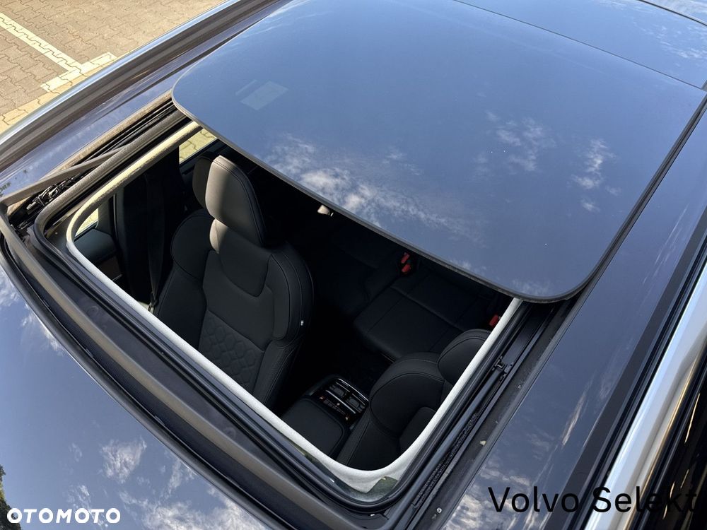 Volvo XC 90 - 33