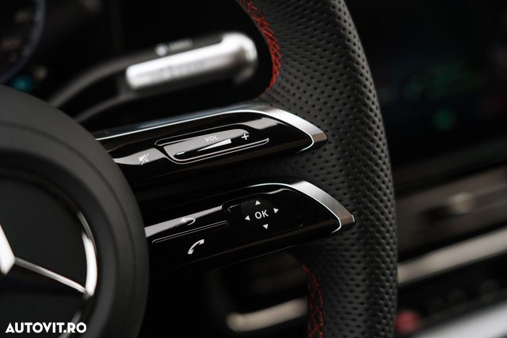 Mercedes-Benz CLA 350 4MATIC Coupe - 26