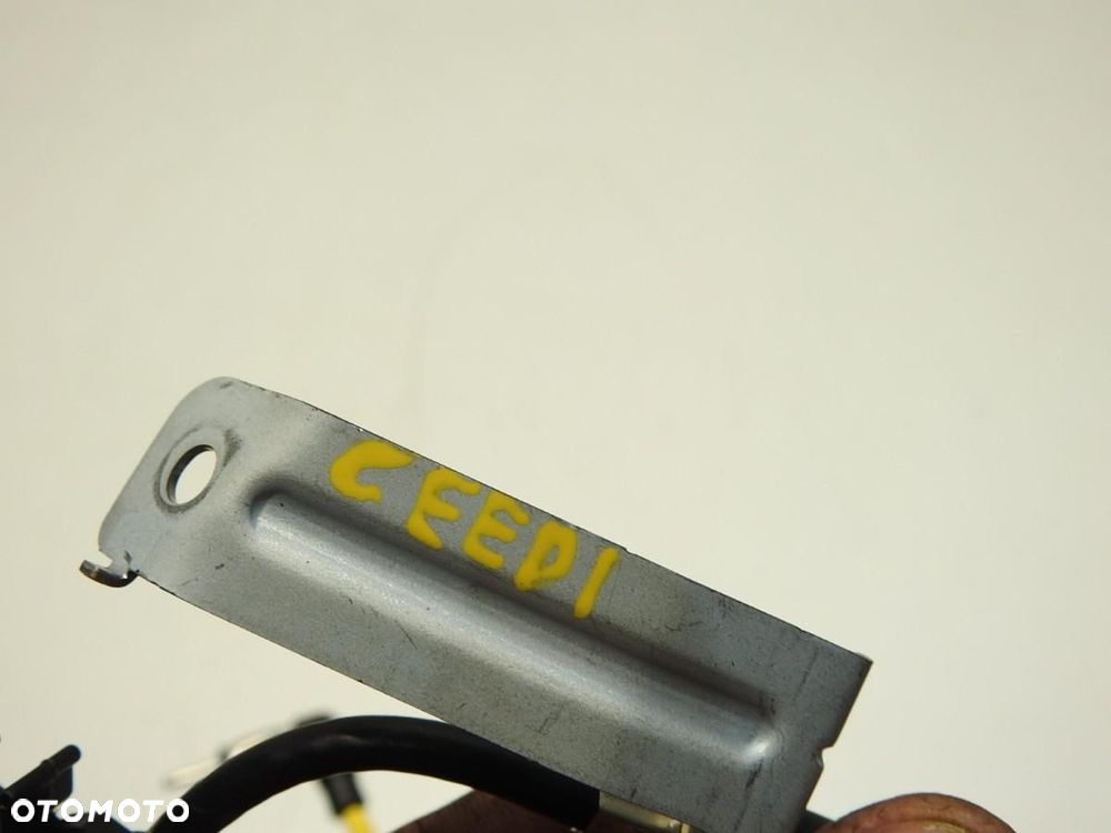 ANTENA GPS KIA CEED I 95450-1H500 - 2