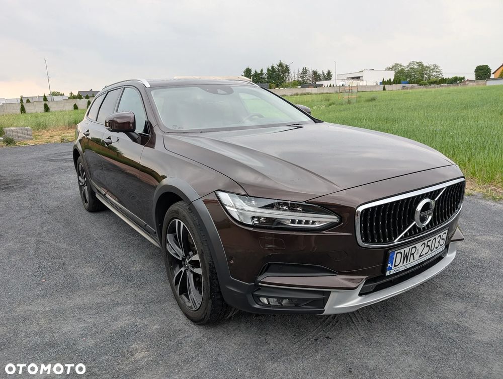 Volvo V90 D5 AWD Inscription - 1