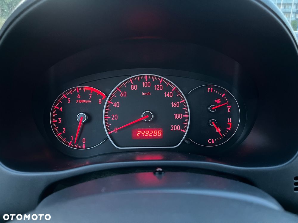 Suzuki SX4 1.6 GS / Premium - 13
