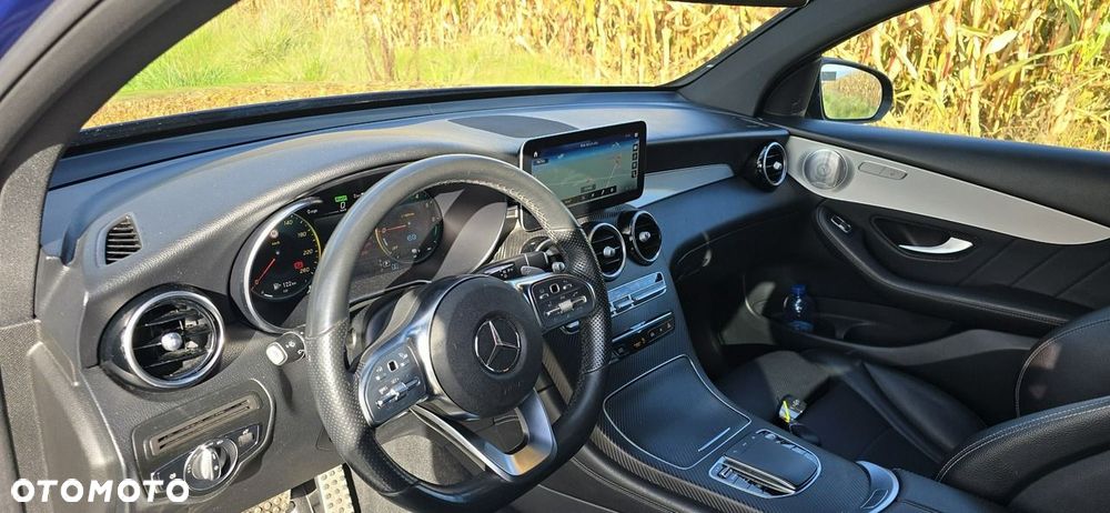 Mercedes-Benz GLC - 21