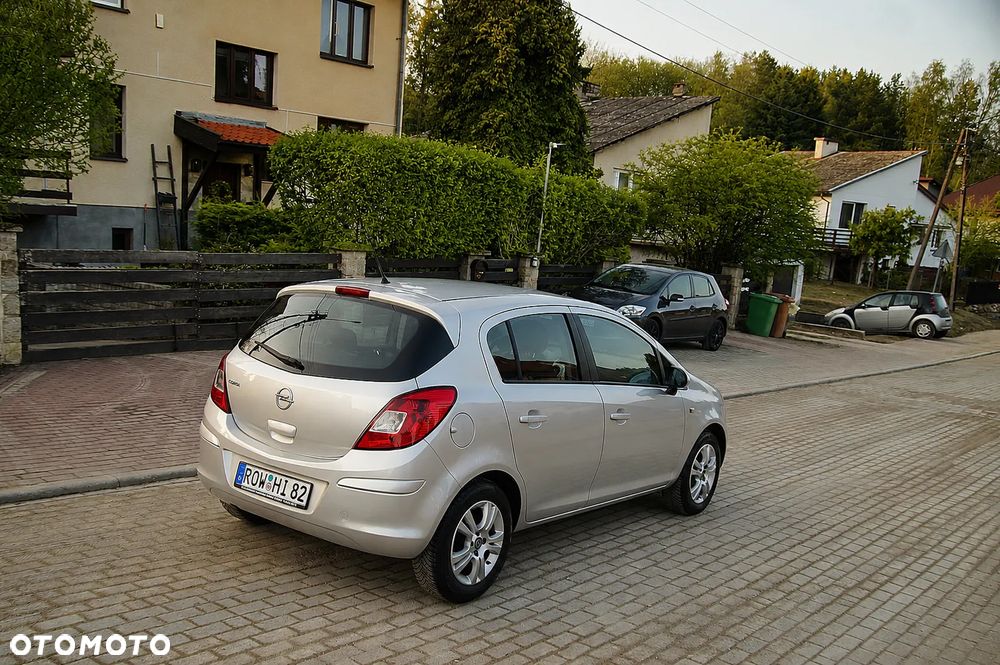 Opel Corsa 1.2 16V Enjoy - 6