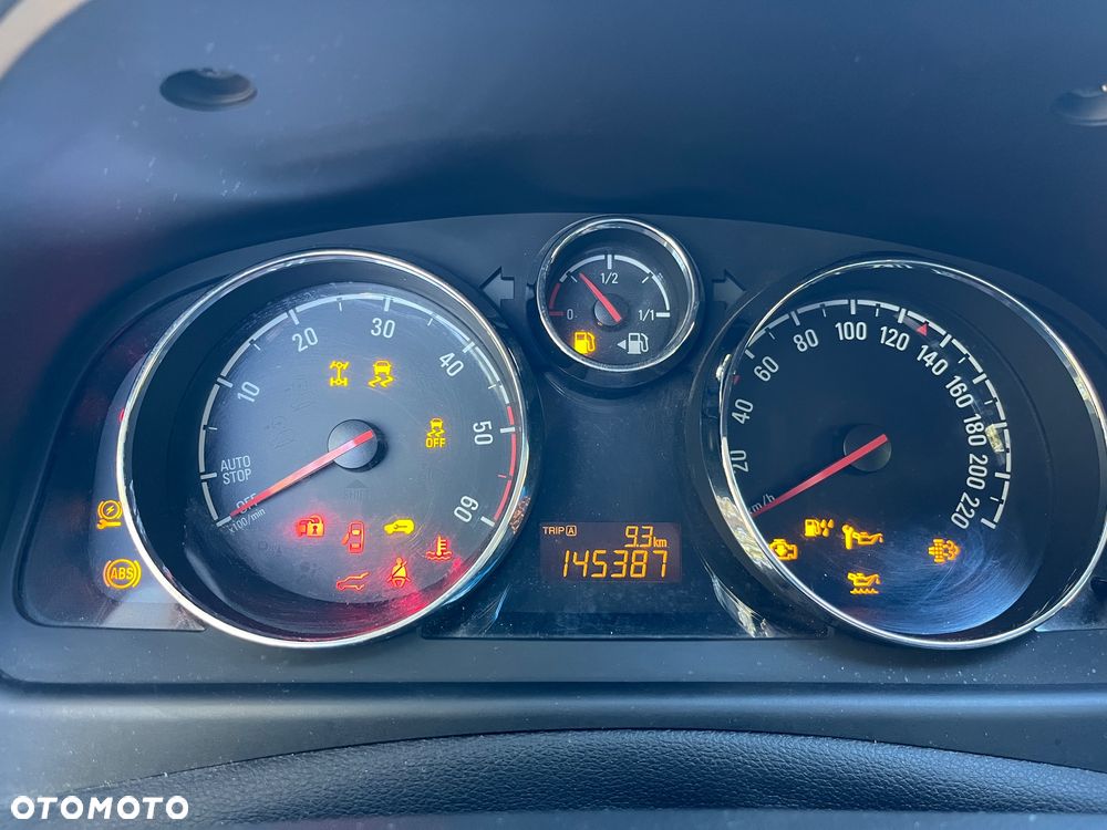 Opel Antara 2.2 CDTI Cosmo - 22