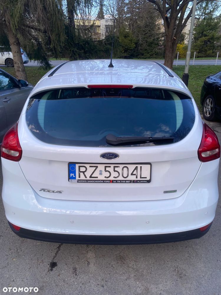 Ford Focus 1.0 EcoBoost Edition - 5
