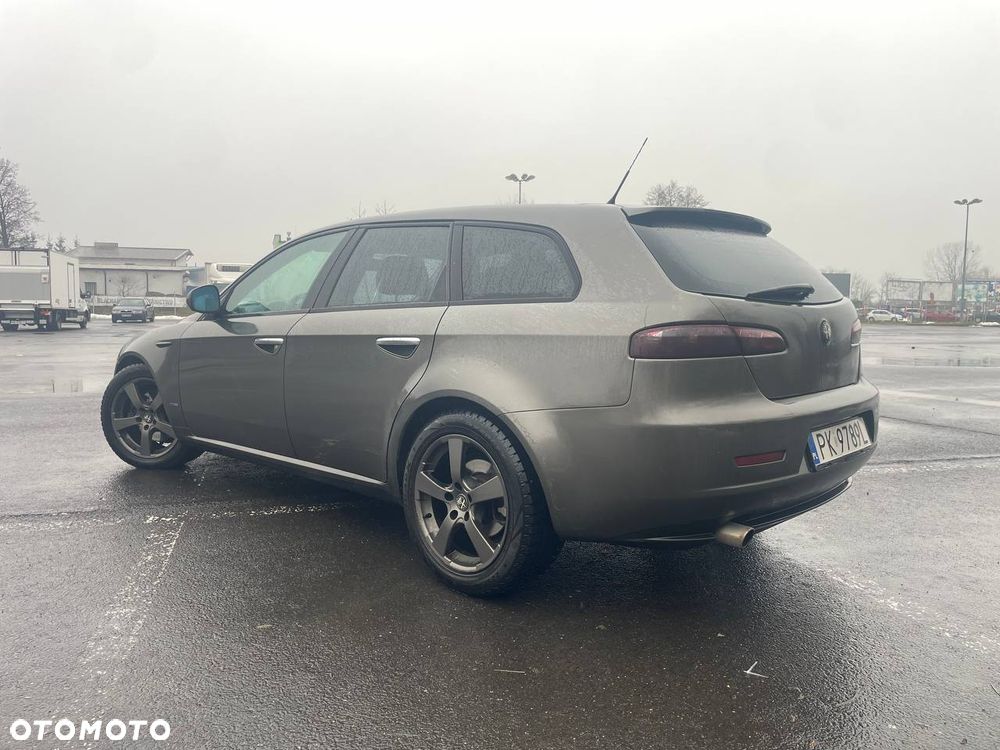 Alfa Romeo 159 Sportwagon - 1