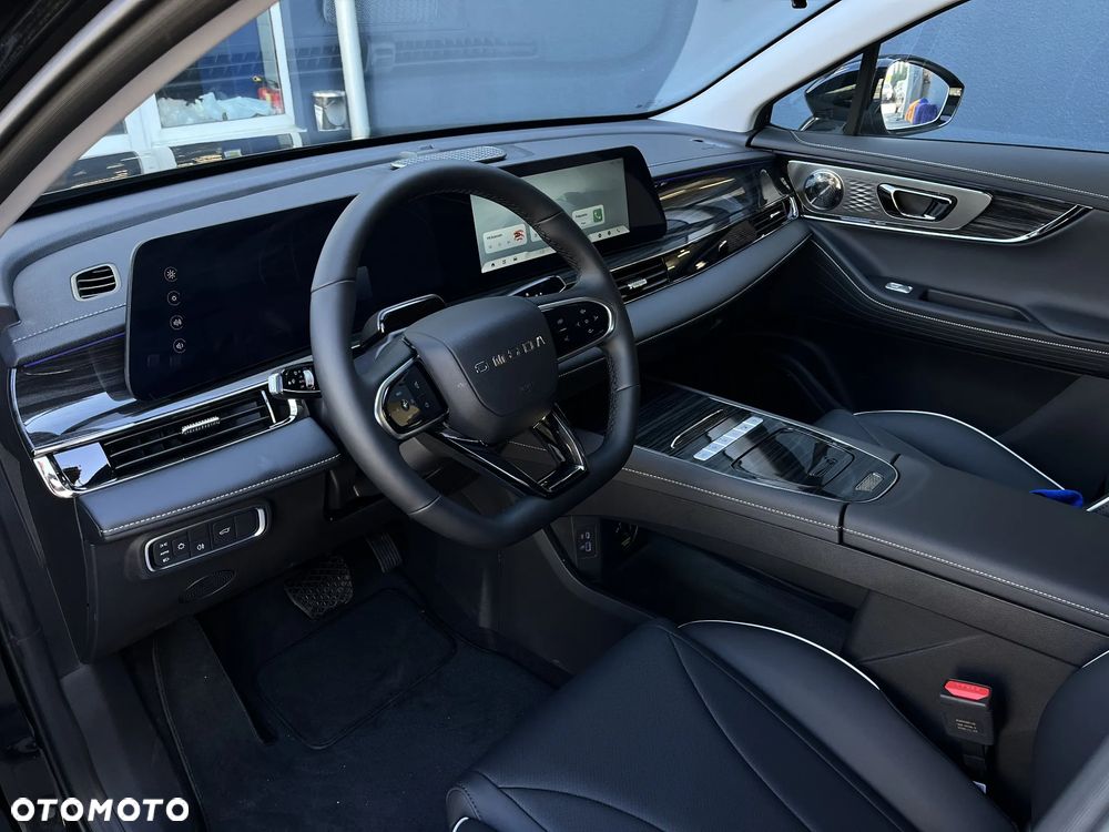 Omoda E5 - 10