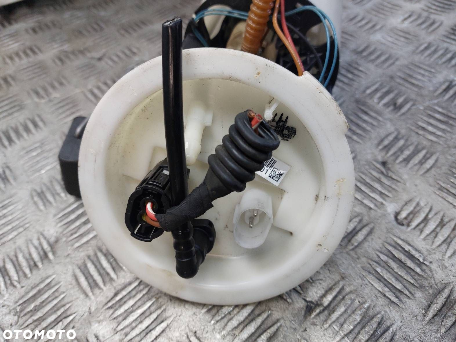 POMPKA PALIWA + PŁYWAK BMW E91 2.0 16V 7197073 7162394 - 6