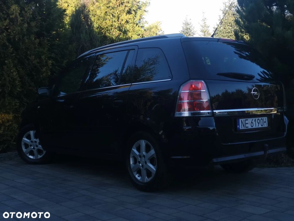 Opel Zafira 2.2 Elegance - 4
