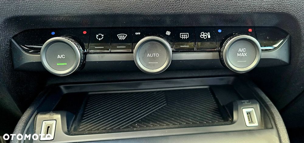 Citroën C4 1.2 PureTech Shine S&S - 18