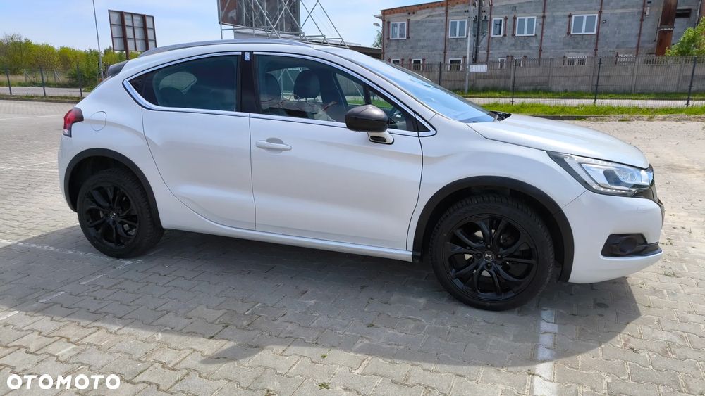 DS Automobiles DS 4 Crossback ver-1-2-puretech-be-chic-s-s - 16