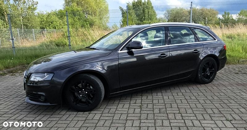Audi A4 Avant 2.0 TDI - 14