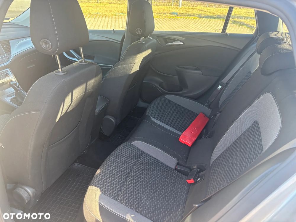 Opel Astra 1.5 CDTI Edition S&S - 8