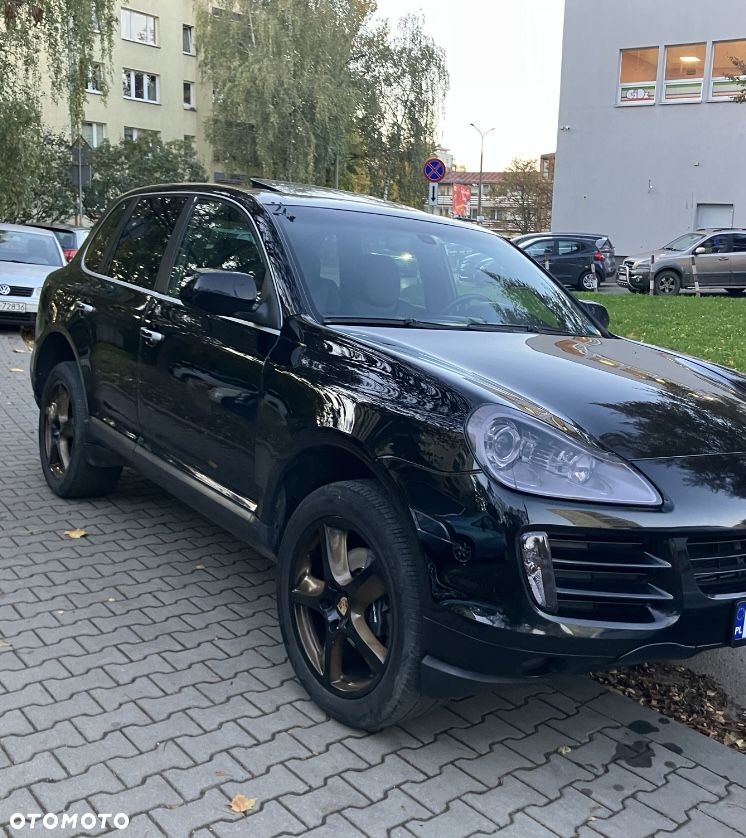 Porsche Cayenne - 5