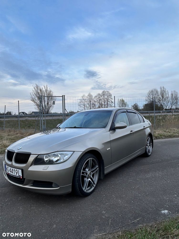 BMW Seria 3 320i Edition Sport - 1