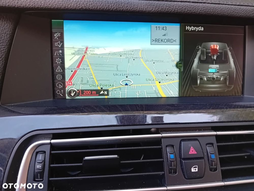 BMW Seria 7 - 26