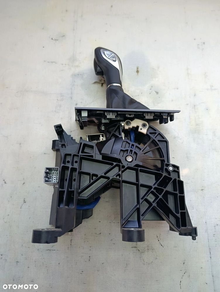 Focus MK3 lewarek wybierak biegów automat power shift gałka mieszek stan bdb 2,0TDCI EU Ford - 2