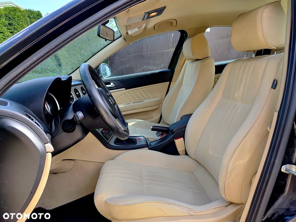 Alfa Romeo 159 1.9JTS Distinctive - 8