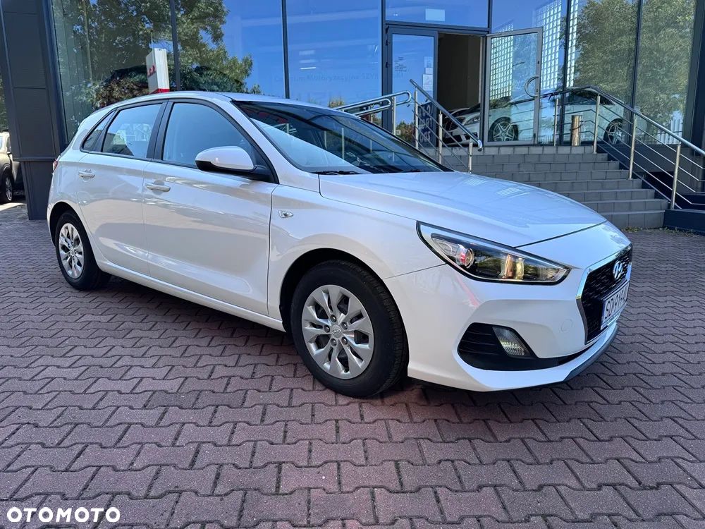 Hyundai i30 1.4 Classic + - 6