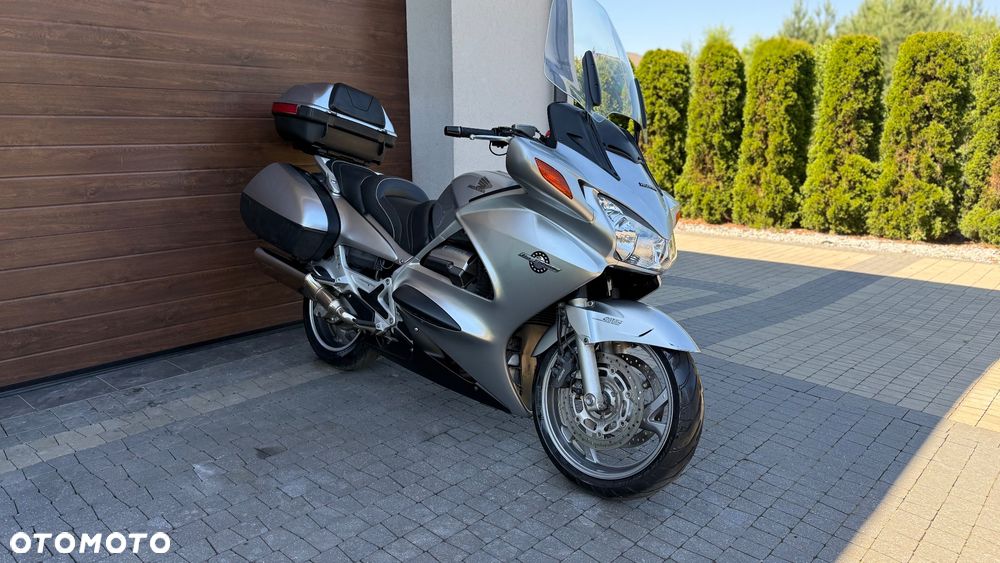 Honda ST - 3