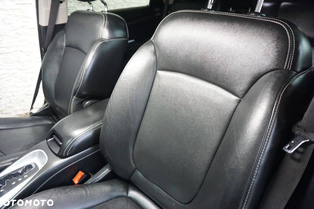 Fiat Freemont 2.0 Multijet 16V DPF Automatik Allrad Lounge - 26