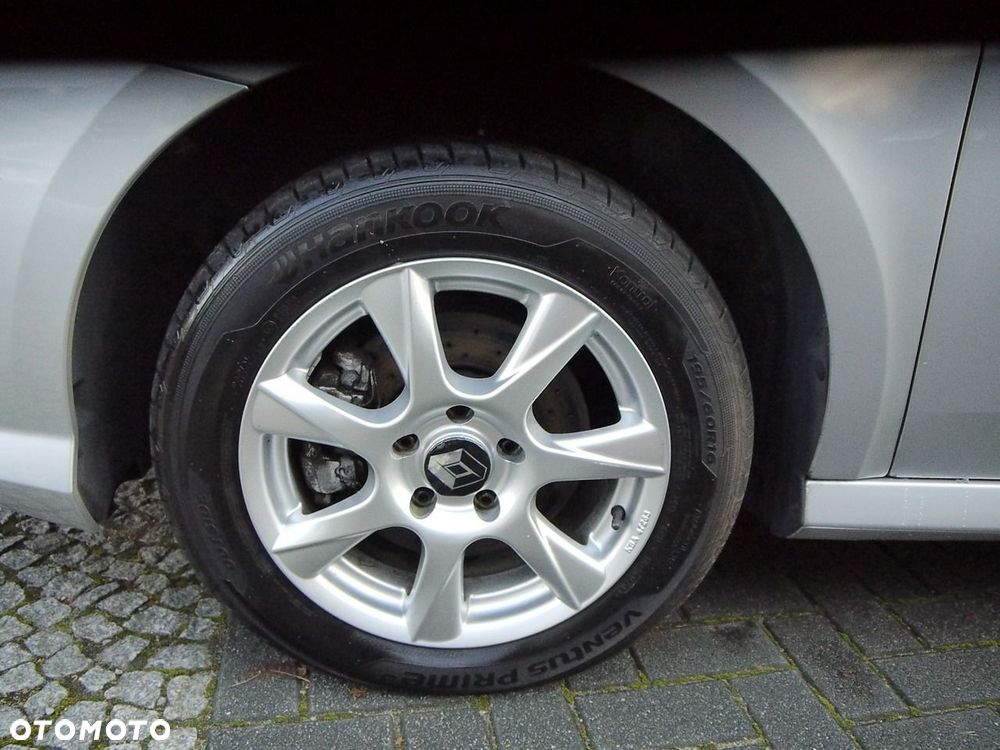 Renault Laguna 2.0 Authentique - 32