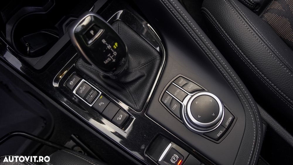 BMW X1 sDrive18d AT - 10