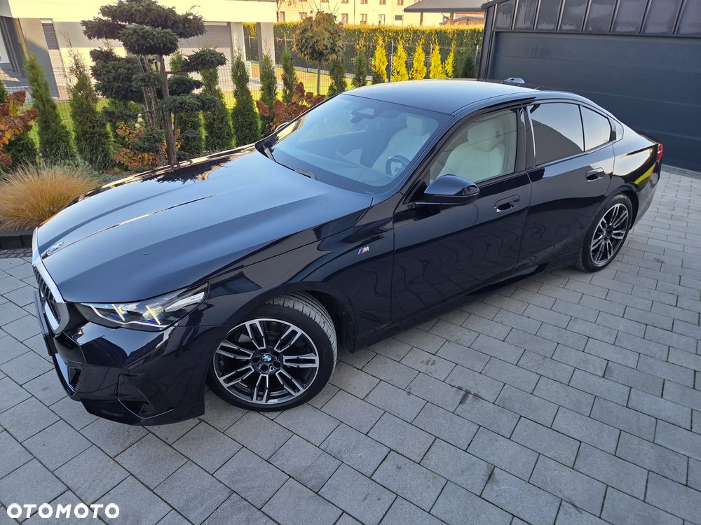 BMW Seria 5 520d xDrive mHEV M Sport - 29