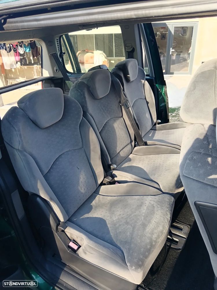 Peugeot 807 2.2 HDi - 7